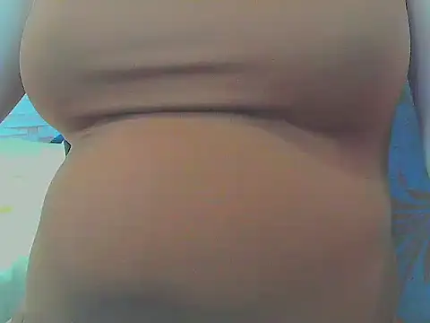 keepmepregnantT stripchat live cam model