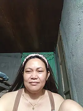 hotpinay_45 stripchat live cam model