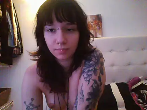 Agathaaaxxxx stripchat live cam model