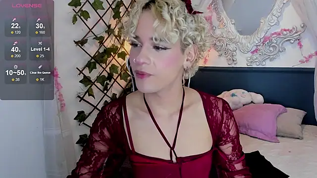 valentinee_xo stripchat live cam model