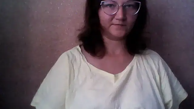 Oliviiaa_Valter stripchat live cam model