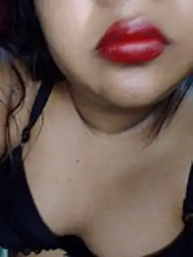 emi_baby stripchat live cam model