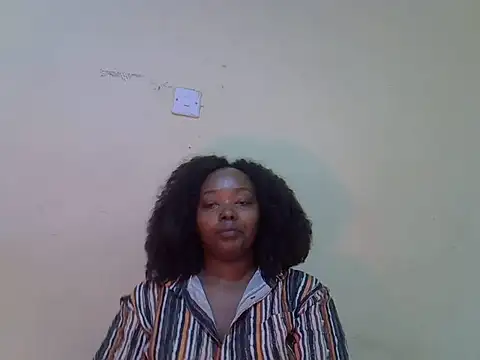 big_bootty96 stripchat live cam model