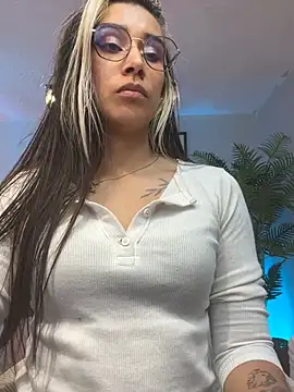 la_monitora stripchat live cam model
