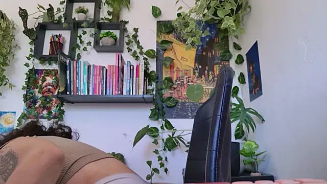 TaliMajesty stripchat live cam model