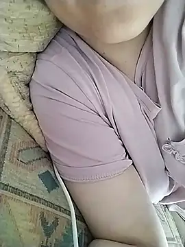 tesettur stripchat live cam model
