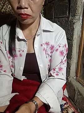 Elfledaa stripchat live cam model