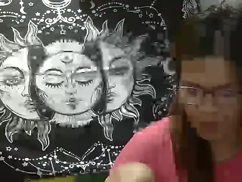 juicycum069 stripchat live cam model