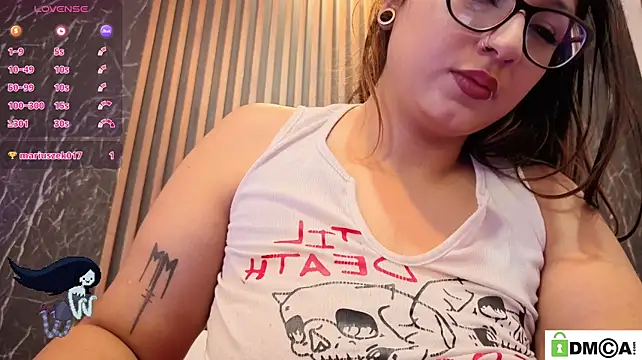 Marilyndackaria_ stripchat live cam model
