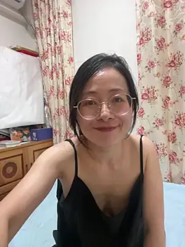 TangTang0530 stripchat live cam model