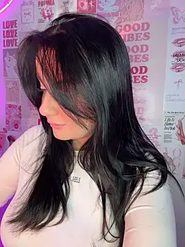 PinkyKitten stripchat live cam model