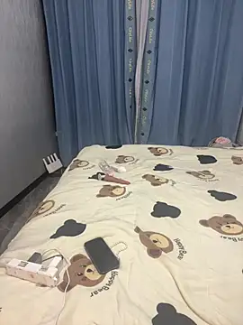 youyouaini stripchat live cam model