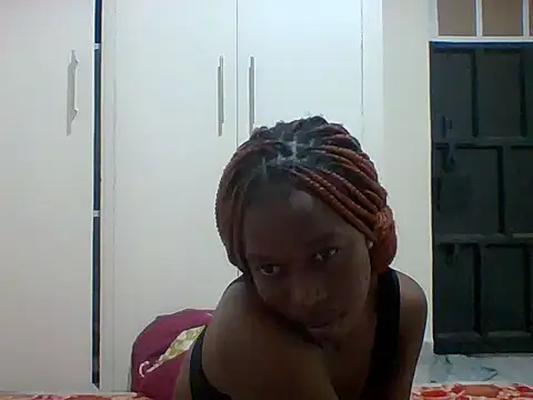 Poppet-dime stripchat live cam model