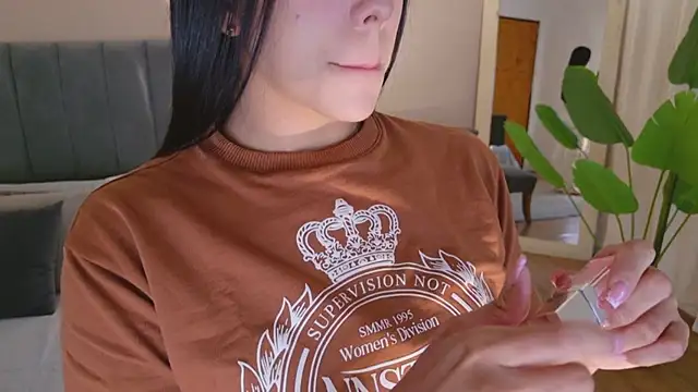 Megaan___ stripchat live cam model