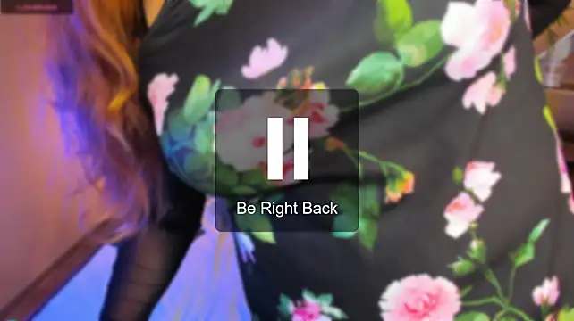 Bella_Blvck stripchat live cam model