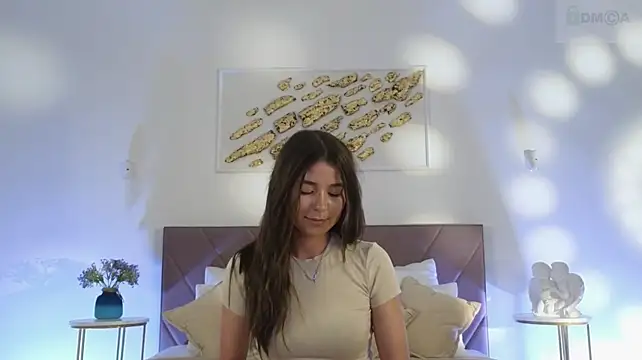 Vi_fi stripchat live cam model