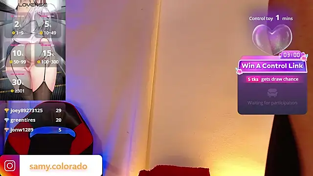 laurasofia45 stripchat live cam model