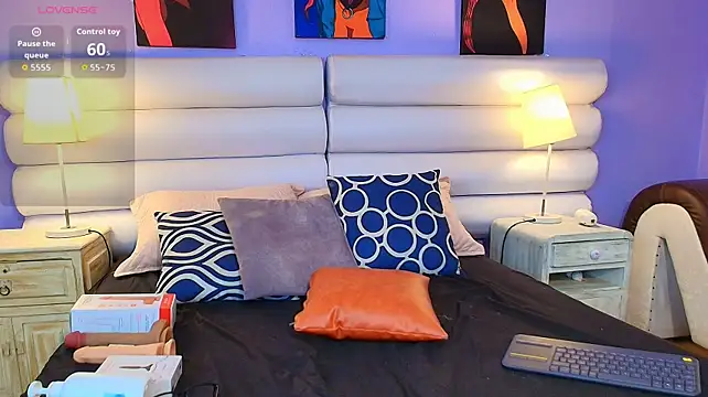 Violeth_Moraa stripchat live cam model