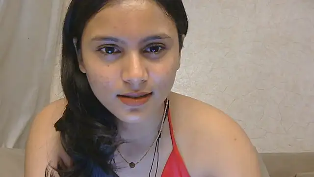 Naira_fit stripchat live cam model