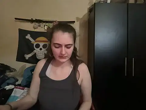 Snowbunnycake_131 stripchat live cam model