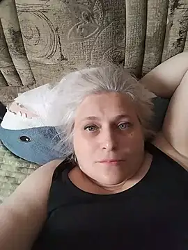 NyushaLollipop stripchat live cam model