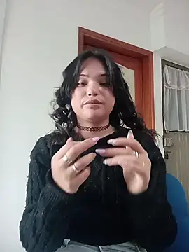 Maggyx stripchat live cam model