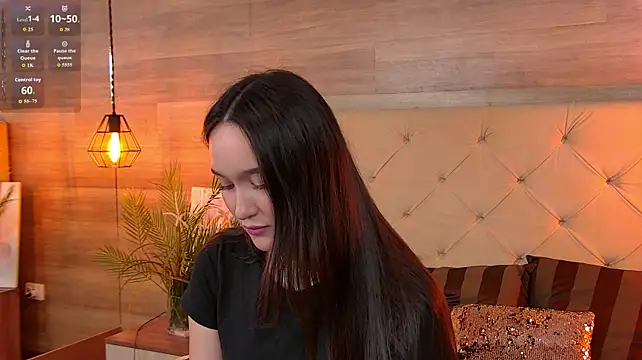 LindaMaxx stripchat live cam model