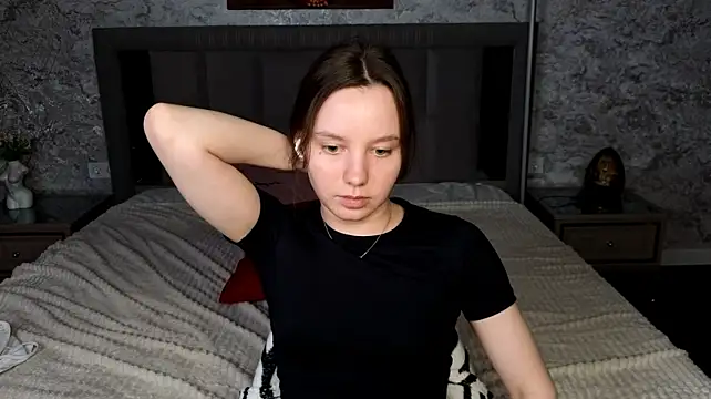 lolytaberryy stripchat live cam model