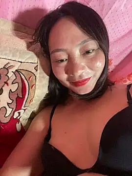 lysa55 stripchat live cam model