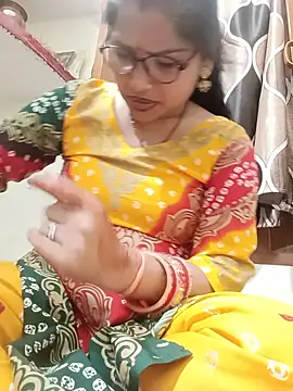 Heyy_Anshi stripchat live cam model
