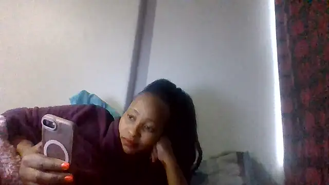 BabeAssXX stripchat live cam model