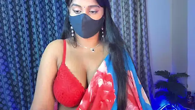 Pinku_shine stripchat live cam model