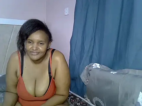 PrettyBelllaa stripchat live cam model
