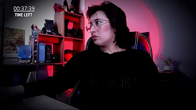 miss_scarlett_sen stripchat live cam model