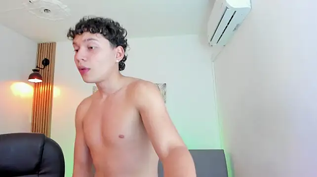 Bad_BoysW stripchat live cam model