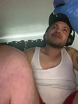 GusanoDelicioso stripchat live cam model