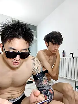 185watermelon-18 stripchat live cam model