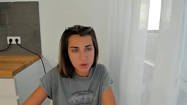 summmmersky1 stripchat live cam model