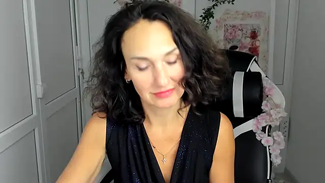 OliviaKateee stripchat live cam model