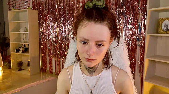 VeliraBraitberg stripchat live cam model