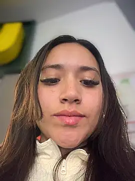 Veronica_Wins_ stripchat live cam model