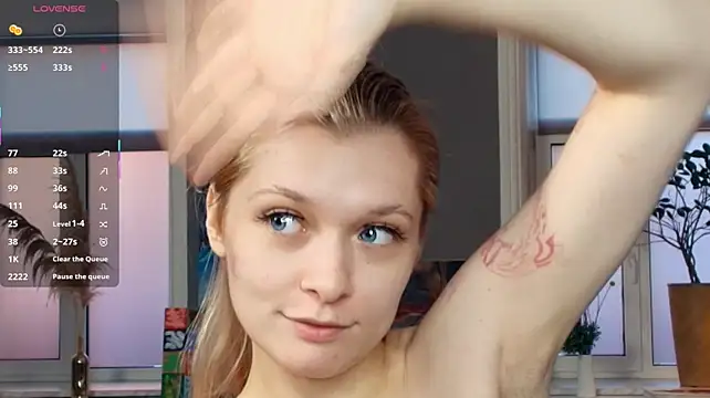 CleopatraHabibi stripchat live cam model