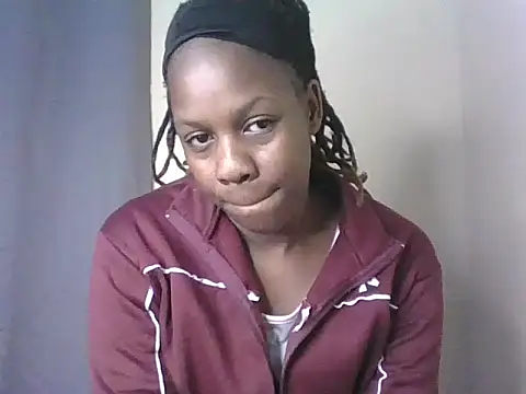 Solia1 stripchat live cam model