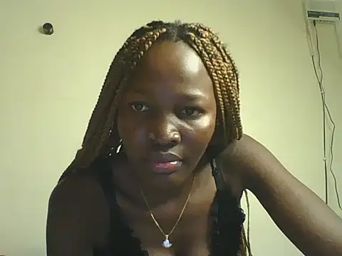 Mimo254 stripchat live cam model
