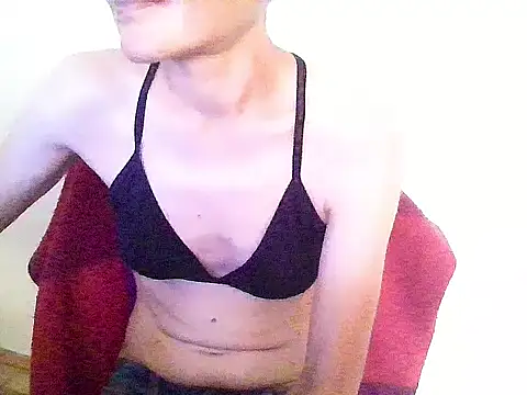 YeahsGirl stripchat live cam model