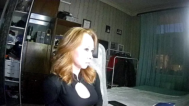 Norayae stripchat live cam model