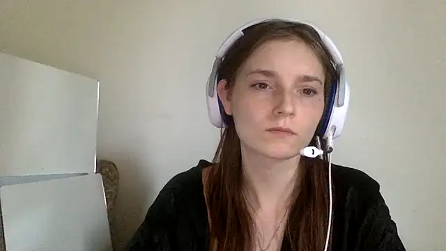 luci_layne stripchat live cam model