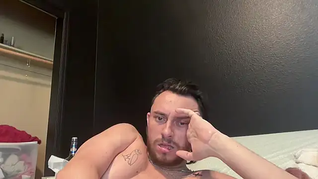 Hateuscuzanus stripchat live cam model