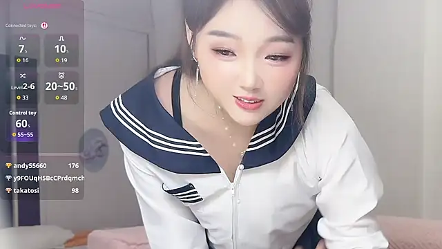 EE-01 stripchat live cam model