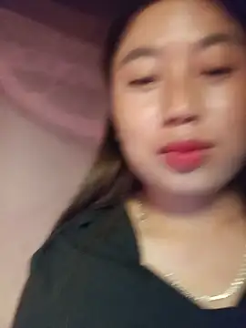 trieuhoaly stripchat live cam model